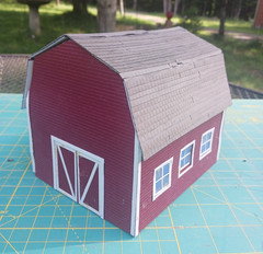 O SCALE Micro Scale Models Tractor Shed &Tool Shed & Outhouse (3) Assembled