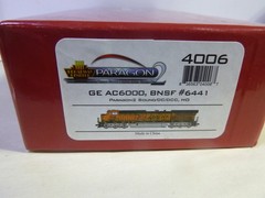 t-HO Broadway Limited – BNSF AC6000 DC,DCC, PARAGON 2 SOUND,SMOKE /GREEN TOP