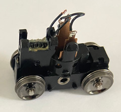 Athearn HO RTR SW1500 locomotive Part # 39021 Assembled Front Truck New