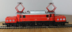 Roco 04169 B HO gauge ÖBB 1020 “Krokodil” electric loco in red livery
