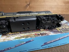 Athearn HO Blue Box Atlantic Coast Line GP35 Diesel Engine #963-Unpowered Dummy