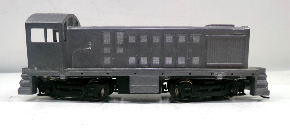 HO diecast metal steam engine shell (lot 3292)