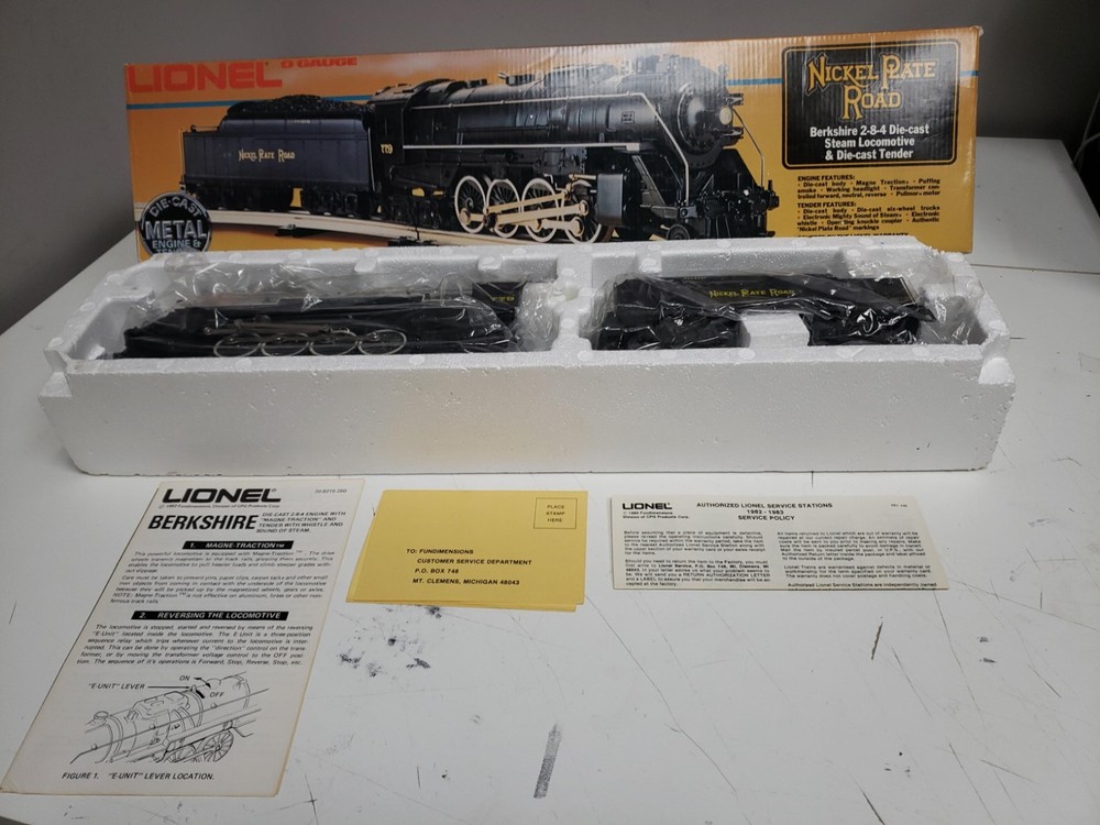 Lionel 6-8215 Nickel Plate Road Berkshire 2-8-4 Steam Engine&Tender. New in box.