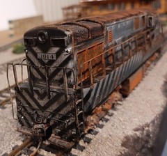 Spectrum Bachmann Fairbanks Morse H16-44 Diesel Santa Fe HO Scale DC Engine…