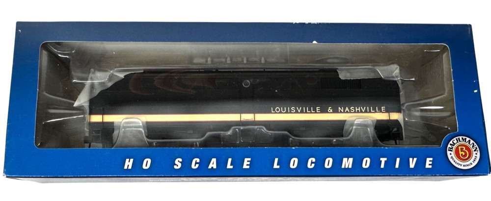 Bachmann HO ALCO FB2 Diesel LOCO Louisville & Nashville DCC Ready # 64804