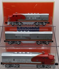 Lionel 6-11711 O Santa Fe F-3 ABA Diesel Locomotive Set #8100/8100/8102 with RS