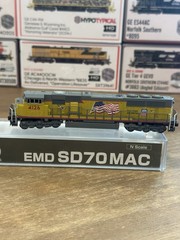 N Kato DC Union Pacific UP SD70MAC #4126 Lightly Used