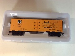 Mantua #733001 HO scale “Santa Fe” 41’ steel refrigerator car Rd. #3466