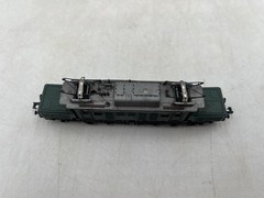 ARNOLD 2310 / 0231 E-LOK “CROCODILE” DB 194 147-5 DB – ELECRIC LOCOMOTIVE