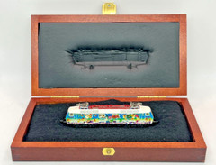 Z Scale Marklin 88531 DB A6 Christmas Livery Express Loco Custom Wood Case