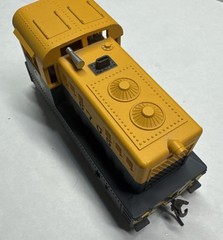 Model Power 6705 ATSF Santa Fe Porter Hustler Diesel Switcher #6705 HO Train