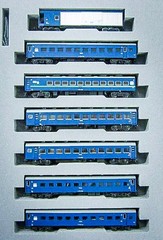 KATO 10-2181 43 Series “Hakkoda” 7-Car Basic Set (N) No-Locomotive