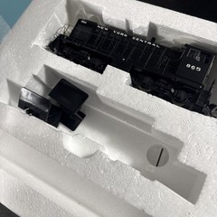 PROTO 2000 HO SCALE LOCOMOTIVE S1 ASSEMBLED WORKING 23732 NYC 865 NY CENTRAL