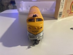 HO AHM Tempo Diesel Locomotive Rio Grande #6001 Runs Tested Lot #2931 – READ