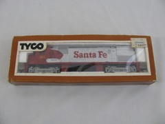 Vintage Tyco HO Scale 4301 Santa Fe Alco 430 Diesel Locomotive No Railings VG