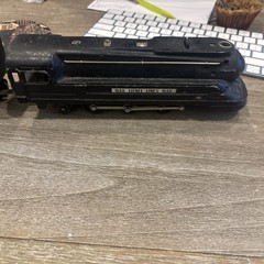 Lionel 1668 and tender O27 Gauge Steam Engine.
