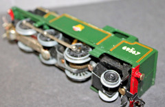 HORNBY DUBLO EDL17 3 RAIL BR 0-6-2 CLASS N2 GREEN TANK LOCOMOTIVE 69567
