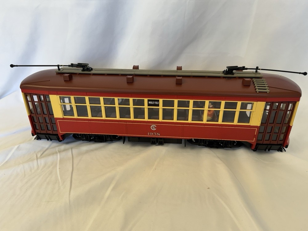 LGB 24380 G Scale Chicago Wrigley Field Street Car LN/Box