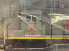 Roundhouse RND18251 HO GP40-2 Kansas City Southern KCS #2971 DCC Ready