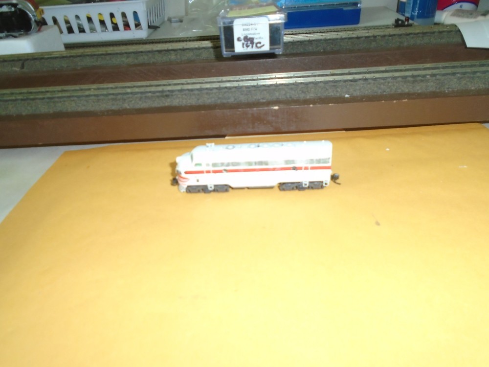 INTERMOUNTAIN EMD F7A DIESEL LOCOMOTIVE – BURLINGTON #167C (DCC ADDED) N