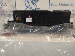 BROADWAY LIMITED 7575 PENNSYLVANIA GP-30 #2214 w/PARAGON 4 SOUND IN DCC/DC