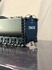 HO BLI UP Challenger 4-6-6-4 #3803 Sound/DC/DCC/Smoke. Coal Tender LNIB.