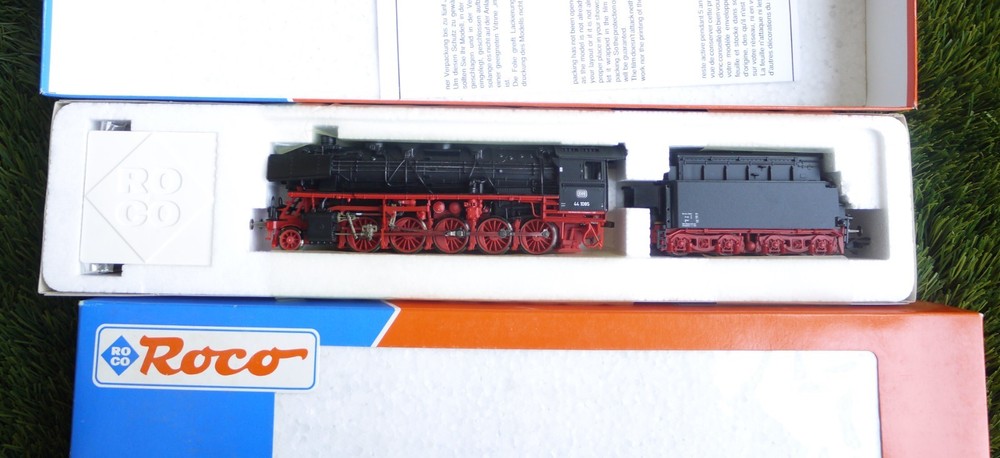ROCO 43260 DB BR44 1085 HO Scale 4-10-0 Steam Locomotive NEW Box Detail Pack INS