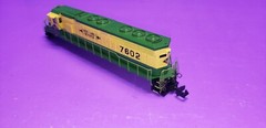 SHELL & RAILINGS ONLY SPECTRUM EMD SD45 DIESEL Bee line services reading lines