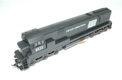 HO Athearn Penn Central Black diesel, #6533, NO box, parts bag +rails, Tested