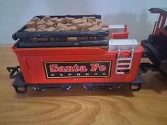 New Bright G Santa Fe Express 189 Battery Operated Locomotive And Tender