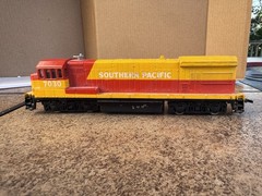 Vintage Bachmann Ho Scale Locomotive Southern Pacific U36B
