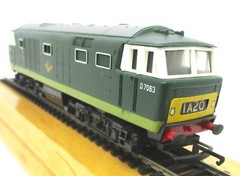 Hornby R758 First Edition Class 35 Hymek BR Green with Paper Yellow Ends Mint