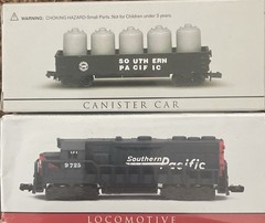 Southern Pacific Locomotive #9725 Model Train & Canister Car. Lot Of 2. NOB