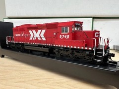 HO Bowser #25038 CP Rail Expressway SD40-2 #5745 DCC Ready NEW