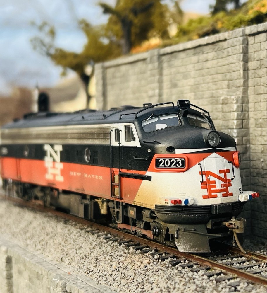 New Weathered Rapido FL9 CONDOT “NH Scheme” #2023 DCC/sound HO scale