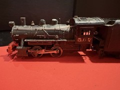 Vint. HO Gauge Black Diecast Unbranded Steam Locomotive 567 & Mantua Coal Tender