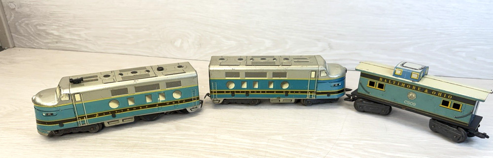 Marx Train Lot of 3 Baltimore & Ohio O Gauge #62 Locomotive, Caboose & Dummy