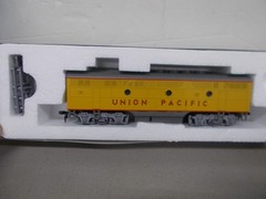 STEWART / KATO # 8511~ UNION PACIFIC F3B POWERED LOCOMOTIVE ~NIB~HO SCALE~ L- F