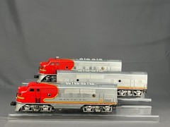 3-Pc Lionel O Gauge Santa Fe F3 Diesel Locomotive Set 2333 Powered Unit