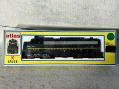 Beautiful Atlas/KATO Pennsylvania RR F- 7A Engine HO