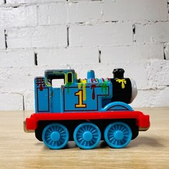 Paint Splattered Covered Thomas & Friends Take n Play Along Diecast Trains