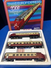 Marklin 3071 Trans Europe Express See Pic For Missing Window