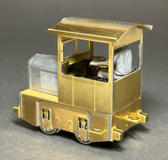 On30/Oe Scale Aru-Model Ashio Ford Locomotive & 2 Open Wagons Set of 2 Kits 0e