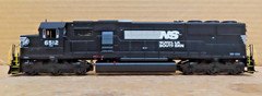 Athearn RTR HO 86961 Norfolk Southern NS 6512 SD50 W/ DCC Sound + Original Box