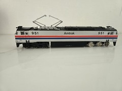 Bachmann HO Amtrak E60CP Electric Locomotive CAB #951 Tested Work(N3)