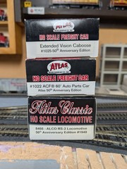 JT: Atlas 50th Anniversary Set of (3) Alco RS3/60′ Boxcar/Ext Vision Caboose