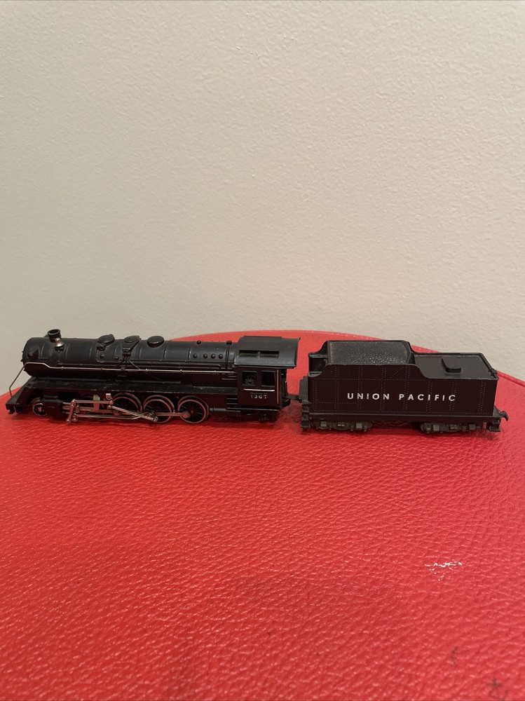 Vintage Fleischmann HO Scale Locomotive Model 1867 WEST GERMAN Rare
