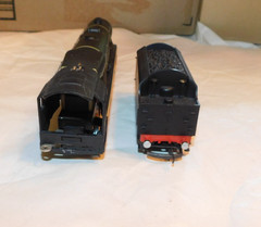 G&R Wrenn Ltd. OO/HO Gauge Duchess of Hamilton 4-6-2 Steam Locomotive & Tender