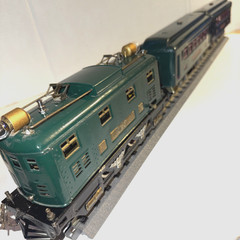 LIONEL PREWAR O GA. 251E ELECTRIC BOX LOCO & 605, 606 LIGHTED PASSENGER CAR SET
