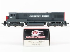 HO Scale Atlas 8527 SP Southern Pacific U33C Diesel Locomotive #8641